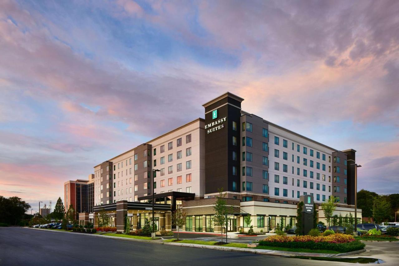 Embassy Suites By Hilton Atlanta Airport North Hapeville Exterior photo
